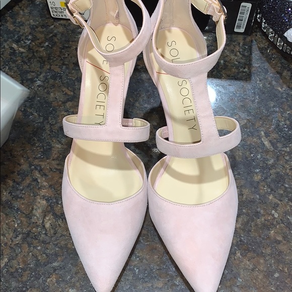 Lovely Brand new Dress shoes . - Picture 5 of 7